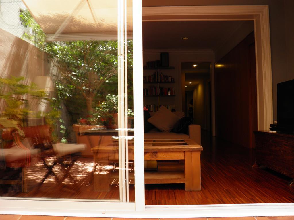 Suitur Courtyard Apartment Barcelona Exterior photo