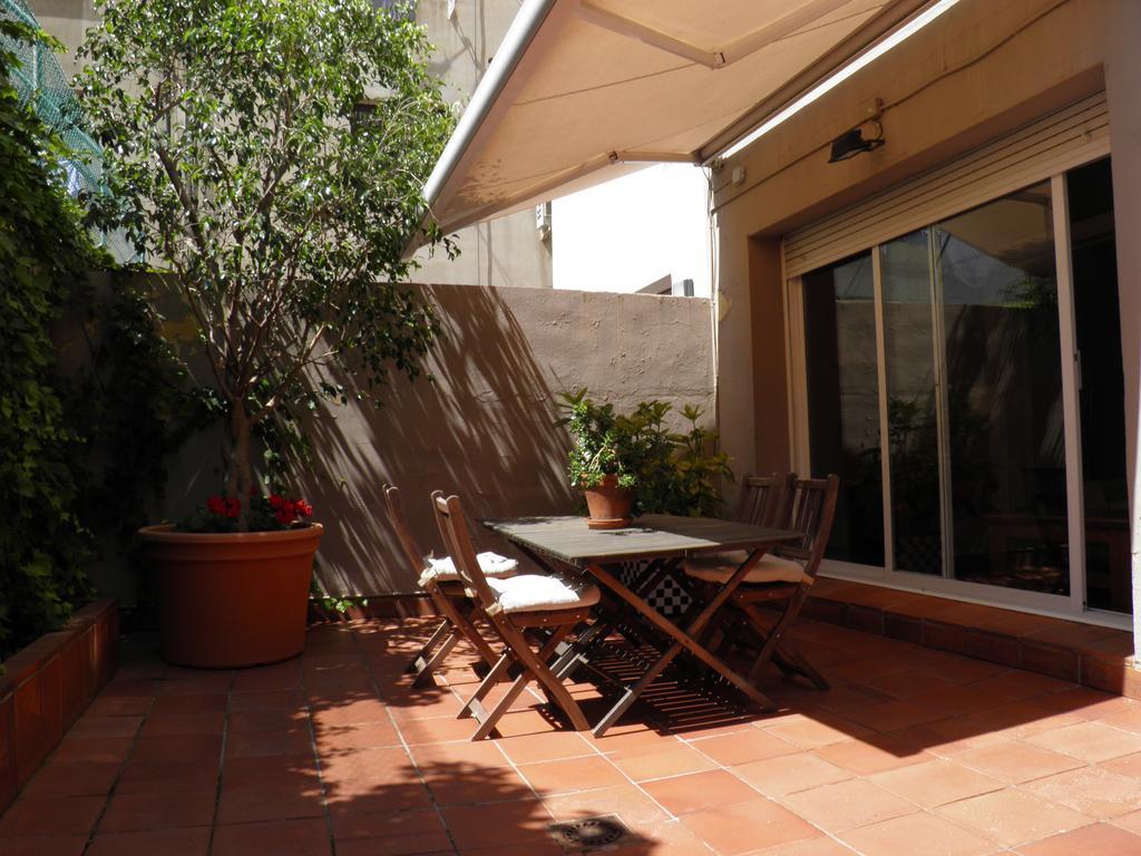 Suitur Courtyard Apartment Barcelona Exterior photo